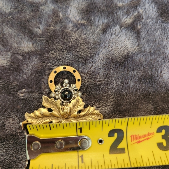 Vintage Angel Brooch Set Of 3 with Gold and Silver Tones - Picture 13 of 14